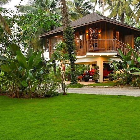 Villa Woods & Palms Pollachi Exterior photo